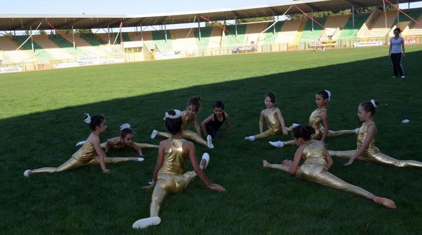 Adıyaman'da Il Spor Merkezlerine Büyük Ilgi