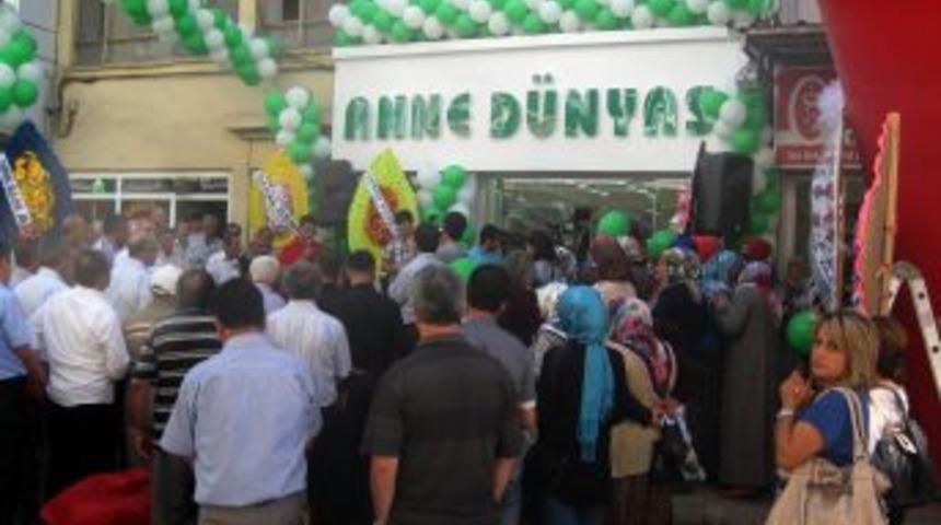 Anne D&uuml;nyası'nın 12. Şubesi Turhal'a A&ccedil;ıldı