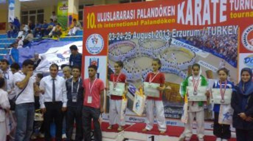 Seydişehir Belediyesi Karatecileri Milli Unvanıyla D&ouml;nd&uuml;