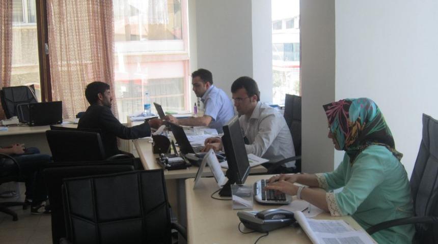 'İş Başvurusu Yapan Işsizlerin Hepsi Masa Başı Iş Istiyor'