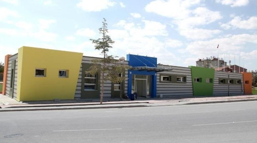 Sel&ccedil;uklu Bir Spor Kompleksine Daha Kavuşuyor