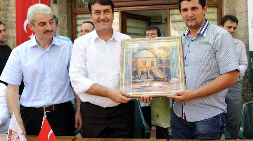 Başkan D&uuml;ndar, Yabancı &Ouml;ğrencileri Ağırladı