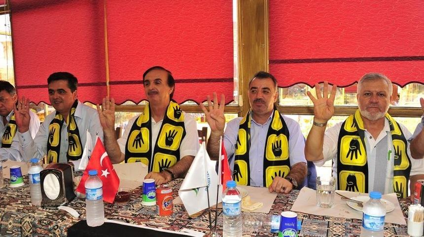 Yıldırım Belediyesi'nden Kardeş Il&ccedil;e Pazaryeri&rsquo;ne Asfalt Desteği