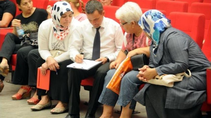 Manisa Belediye&rsquo;sinden İhtiya&ccedil; Sahibi &Ouml;ğrencilere Destek