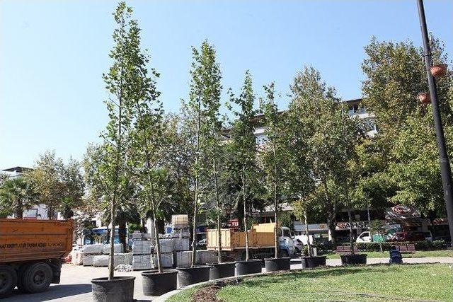 Şemsiyeli Park Açılışa Hazırlanıyor