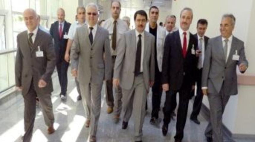 Sağlıkta 90 G&uuml;n &Ccedil;alışması Başlatıldı