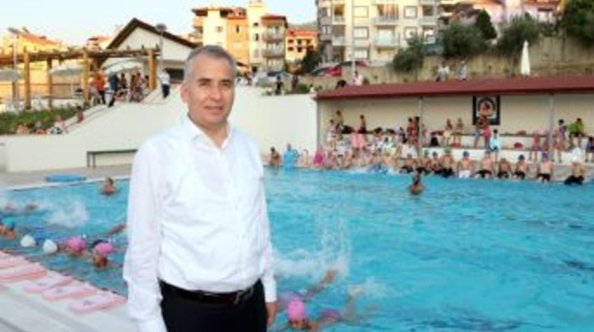 Başkan Zolan: Denizli'de Y&uuml;zme Bilmeyen &Ccedil;ocuğumuz Kalmayacak