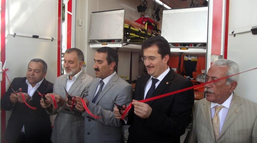Bakanlık, Erciş Devlet Hastanesi'ne 4 Yataklı Ve Asans&ouml;rl&uuml; Ambulans G&ouml;nderdi