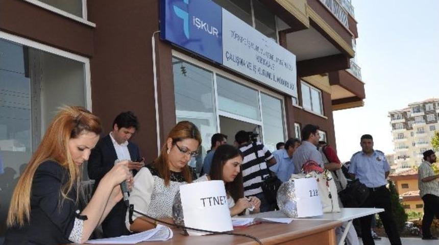 Kırıkkale&rsquo;de Şanslı İşsizler Kura İle Belirlendi