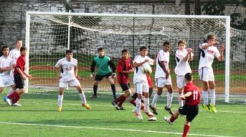 U-15 Ve U-17&rsquo;lerde Gruplar Belli Oldu