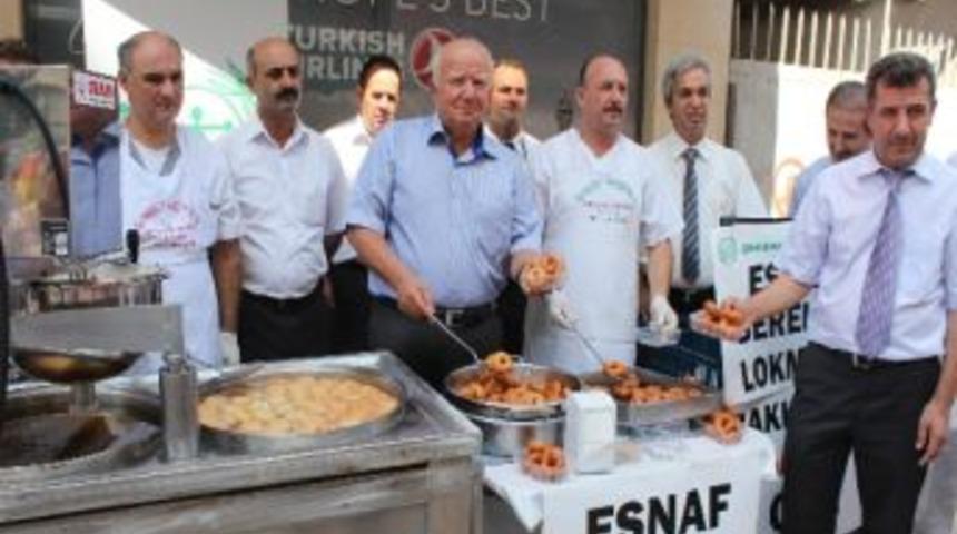 İzmirli Bakkallar'dan "bereket" Lokması