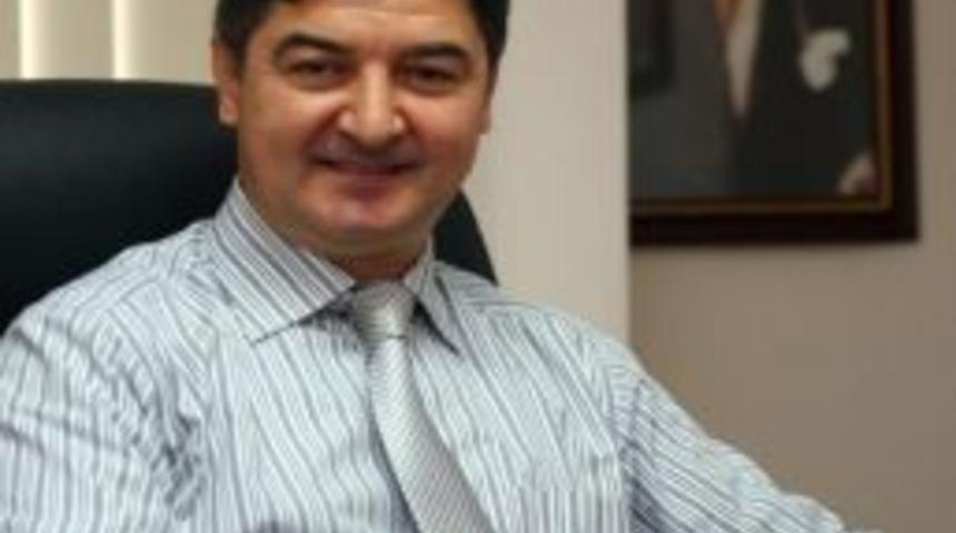 Eski Futbolcu Cenap B&ouml;r&uuml;han Konak&rsquo;a Talip