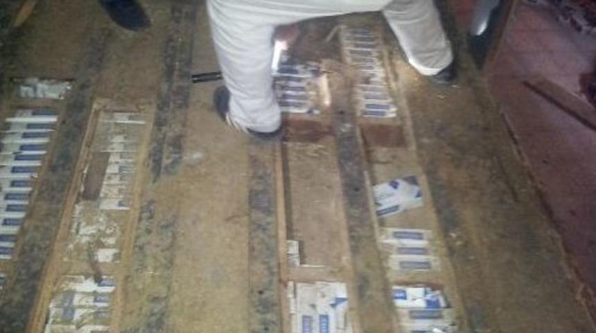 Aksaray'da 11 Bin 600 Paket Ka&ccedil;ak Sigara Ele Ge&ccedil;irildi