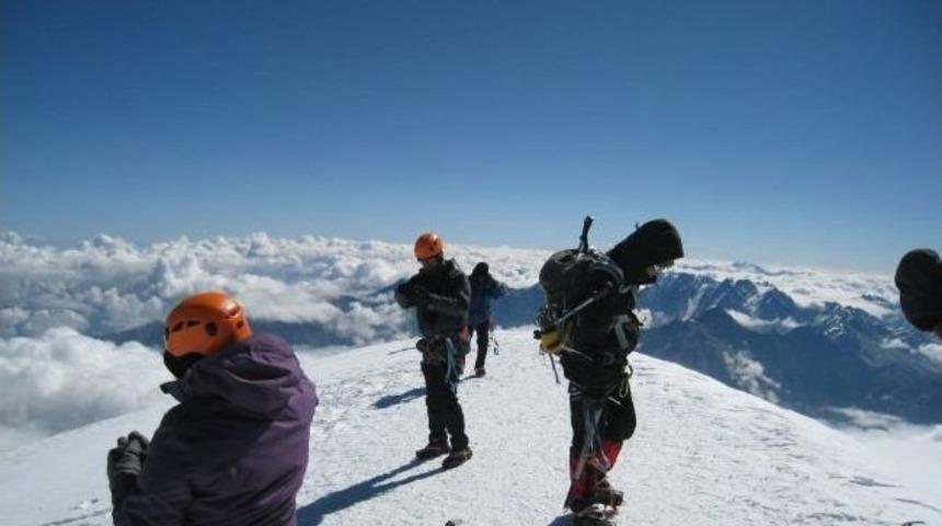 &ldquo;ikinci Bahar&rdquo;da Zirve Heyecanı