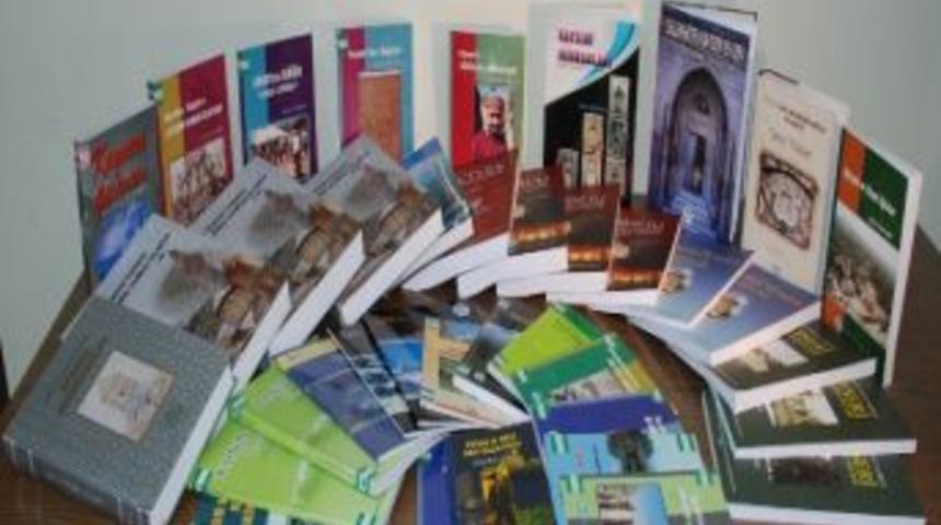 K&uuml;lt&uuml;r Yayınları E-kitapta