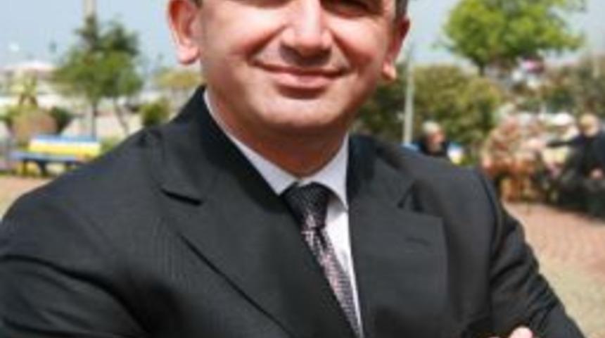 Başkan Albayrak, Zafer Bayramını Kutladı