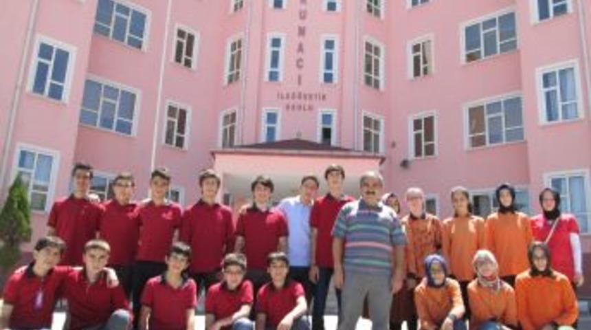 Dokumacı, Mezunlarını Buluşturuyor