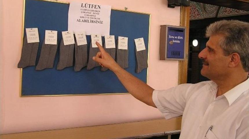 Din G&ouml;revlisinden &Ouml;rnek Davranış