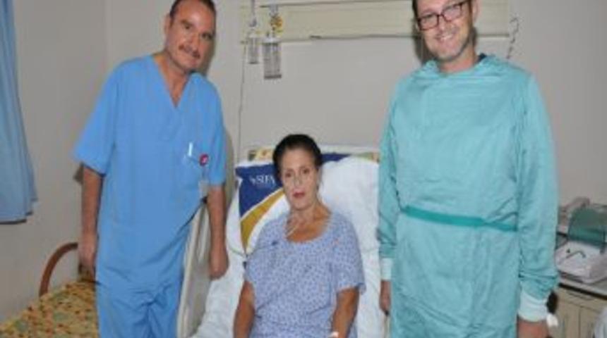 İstanbul'da Ameliyat Edilemeyen Hasta, İzmir Şifa &Uuml;niversitesi'nde Şifa Buldu