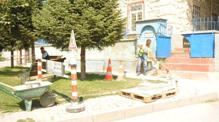 Boz&uuml;y&uuml;k&rsquo;te Camilere Bakım