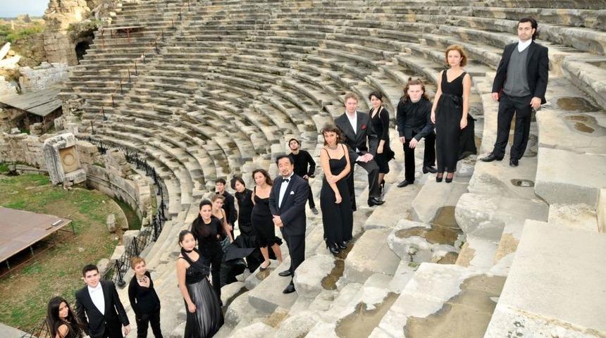 T&Uuml;RKSOY&rsquo;un Gen&ccedil; Sanat&ccedil;ıları Bursa&rsquo;ya Geliyor