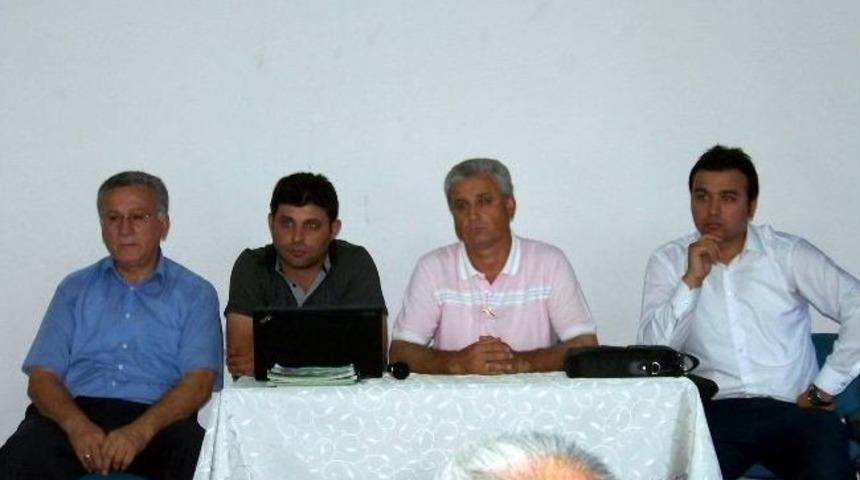 Manisalı Tavuk&ccedil;ular Elektrikte İndirim İstedi