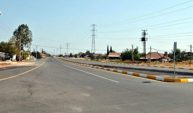 Baraj Mahallesi'nde Yol Ve Park Çalışması