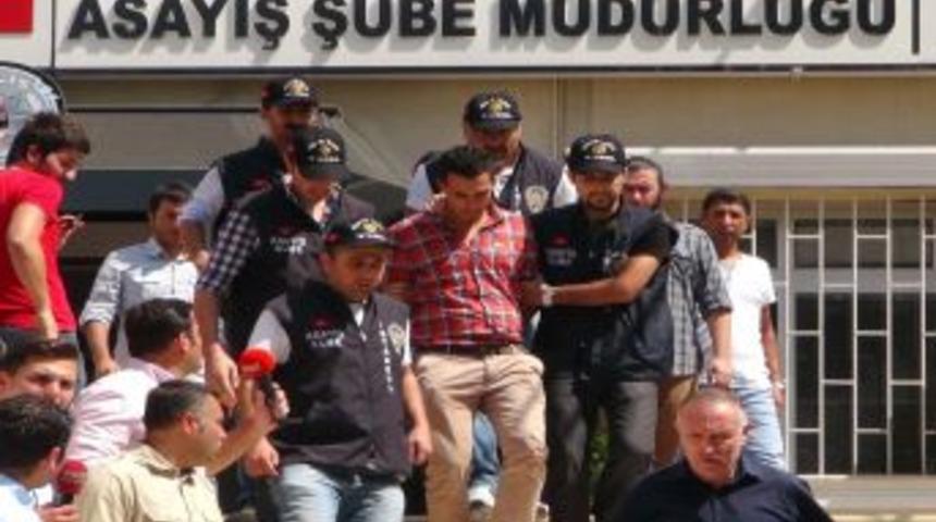 Sabri &Ccedil;elebi serbest bırakıldı