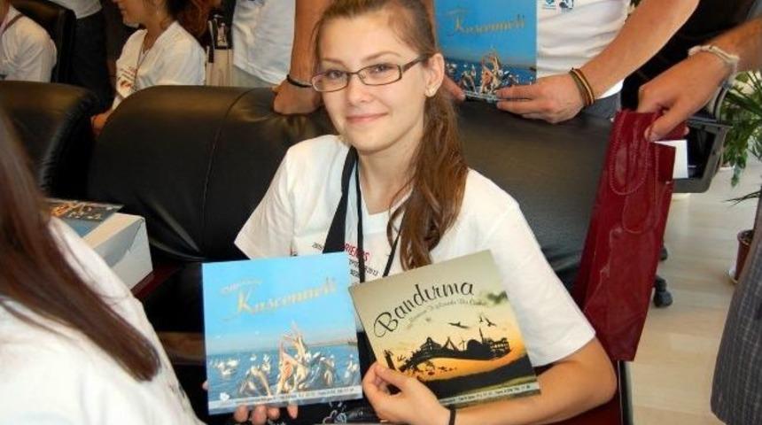 Pekel Yabancı &Ouml;ğrencileri Ağırladı