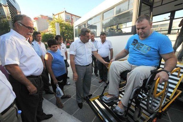 Çanakkale Belediyesi’den Engelli Otobüsleri