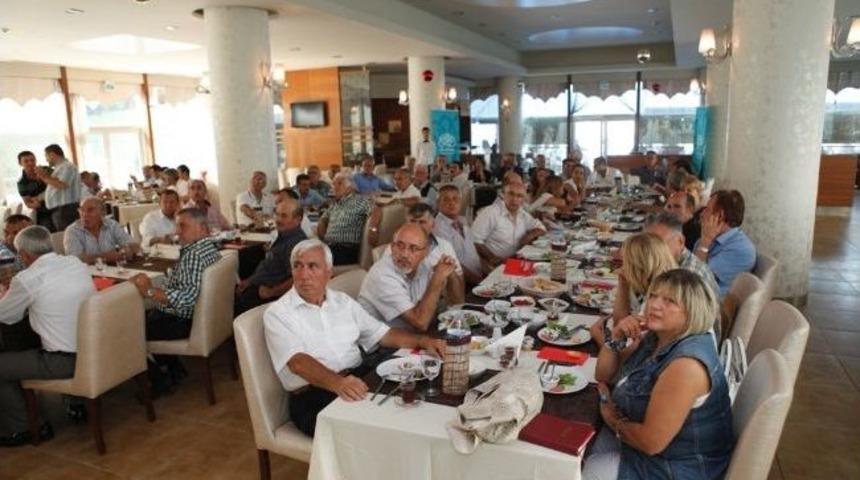 Bozbey Muhtarlarla Buluştu