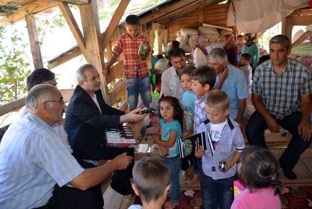 Başkan Özgan, Köylerde Büyükşehir Kanunu Anlattı