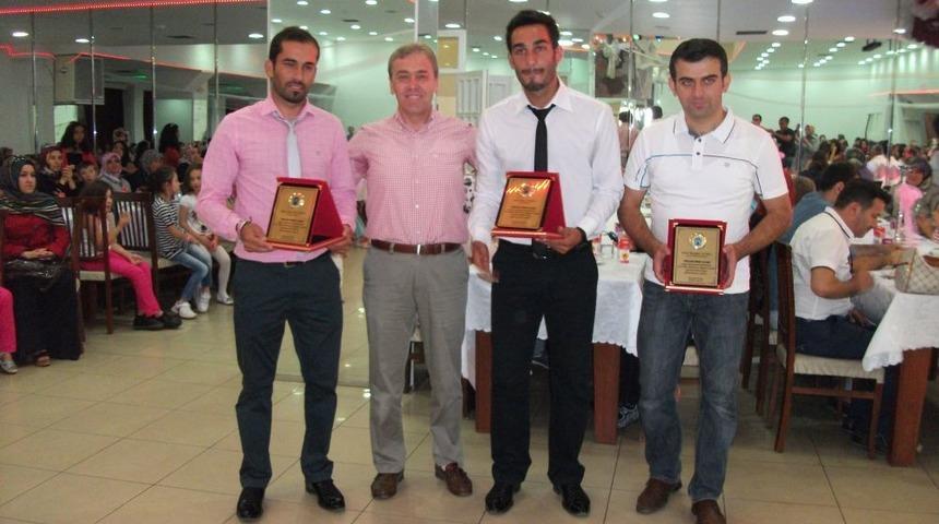 Yaz Kurslarında Başarı G&ouml;steren 782 &Ouml;ğrenciye Belge Verildi