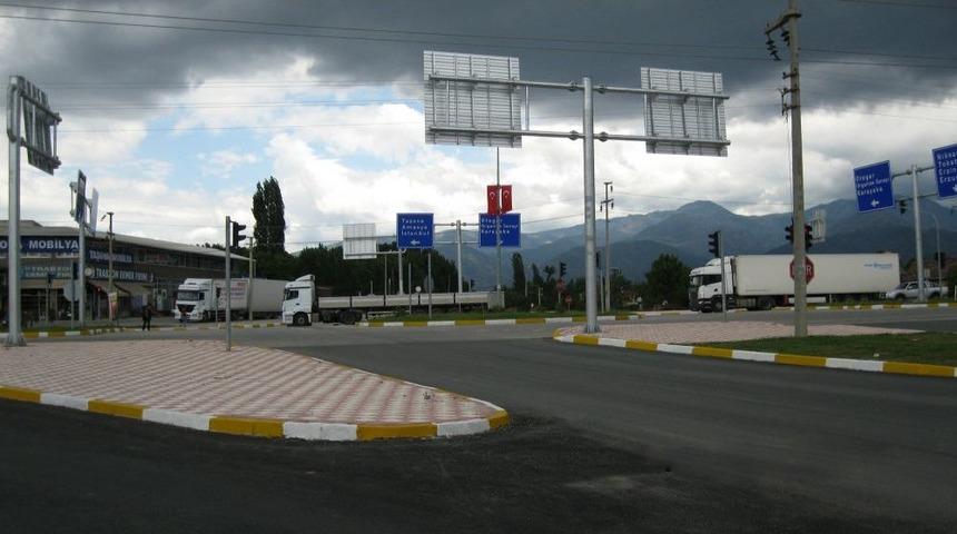 Erbaa&rsquo;da Şehir Girişleri Yenilendi