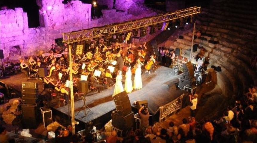 Tarih Ve M&uuml;zik Phaselis&rsquo;te Buluşuyor