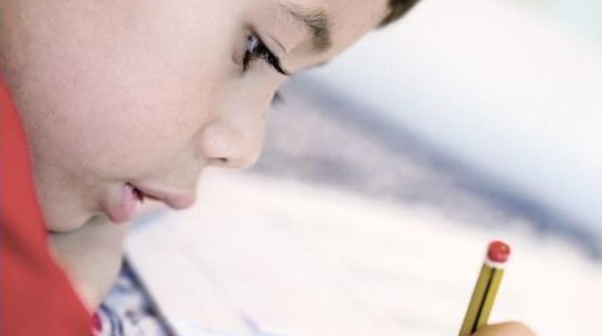 &Ccedil;ocuklarda Alerjiye Karşı Sınıf Temizliği &Ouml;nemli