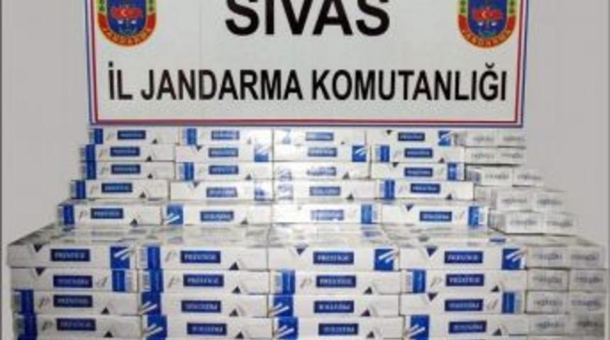 Sivas&rsquo;ta 5 Bin 100 Paket Ka&ccedil;ak Sigara Ele Ge&ccedil;irildi