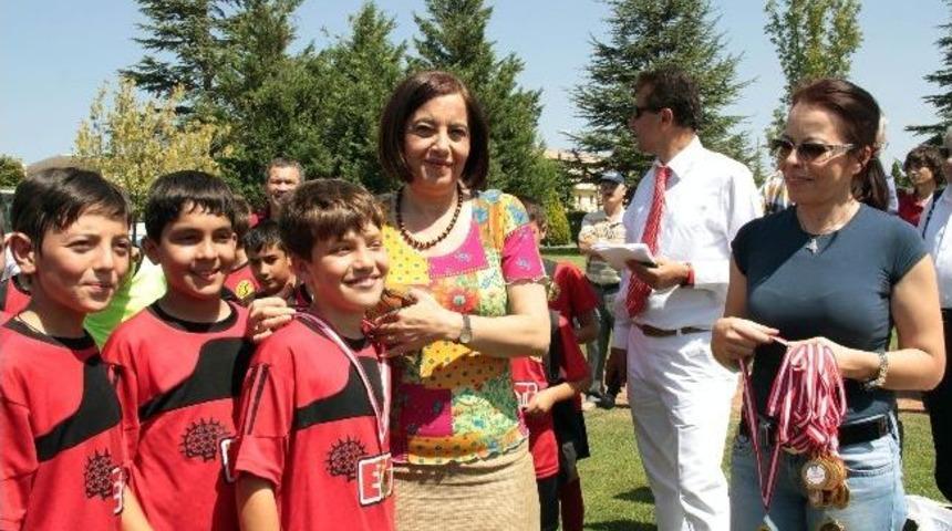 Miniklerin Penaltı Yarışı