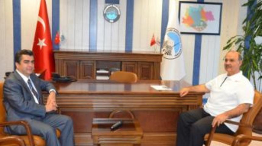 Vali D&uuml;zg&uuml;n, Kocasinan Belediyesi&rsquo;ni Ziyaret