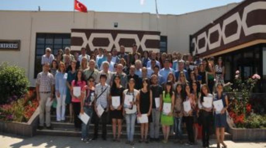 OM&Uuml;'de D&uuml;zenlenen T&uuml;rk&ccedil;e Kursuna Katılan Yabancılar I&ccedil;in T&ouml;ren D&uuml;zenlendi