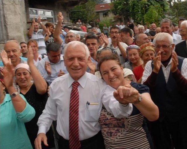 Haberal'a Köyünde Silahlı Horonlu Karşılama