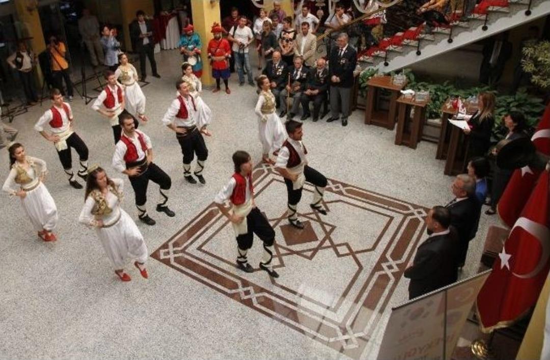 Kore Gazilerini Sırtlarında Taşıdılar