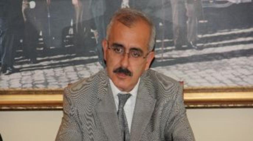 Vali Duruer, "büyük Zafer’in Yıl Dönümünü Coşkuyla Kutluyoruz"