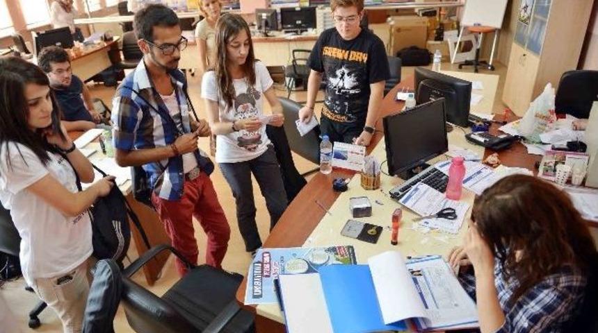 Konservatuvara 850 Kişi Başvurdu