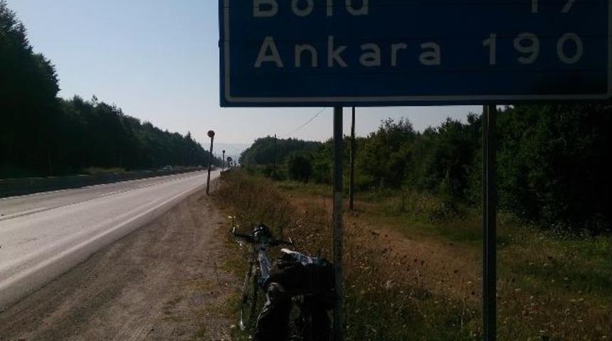 Kazada &Ouml;len Arkadaşları İ&ccedil;in 550 Kilometre Pedal Cevirdi