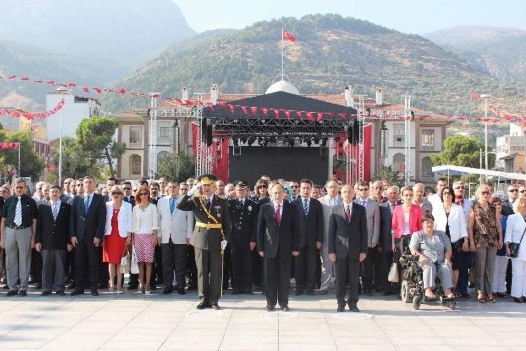 Manisa'da 30 Ağustos Zafer Bayramı Kutlamaları