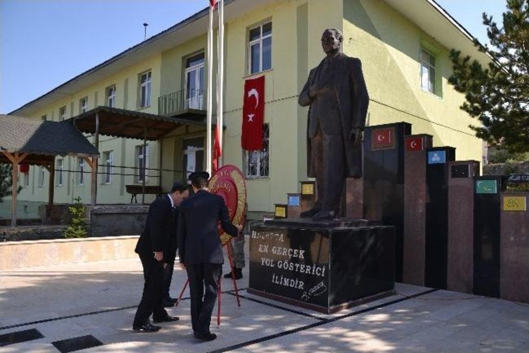 Şenkaya&rsquo;da 30 Ağustos Zafer Bayramı Coşkusu