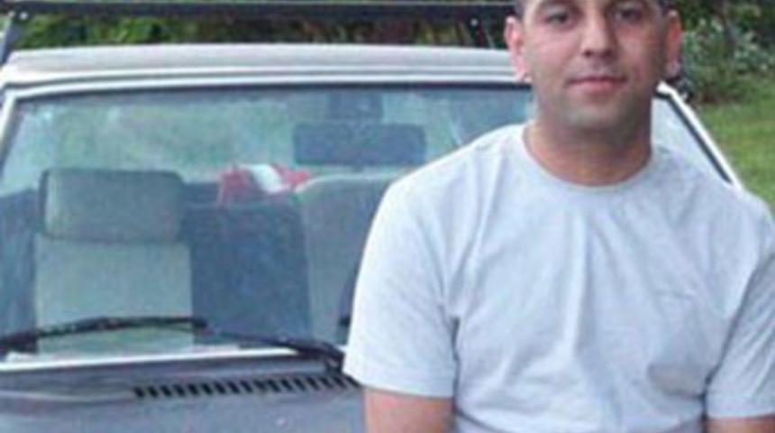 İki aylık kızına doyamadan &ouml;ld&uuml;