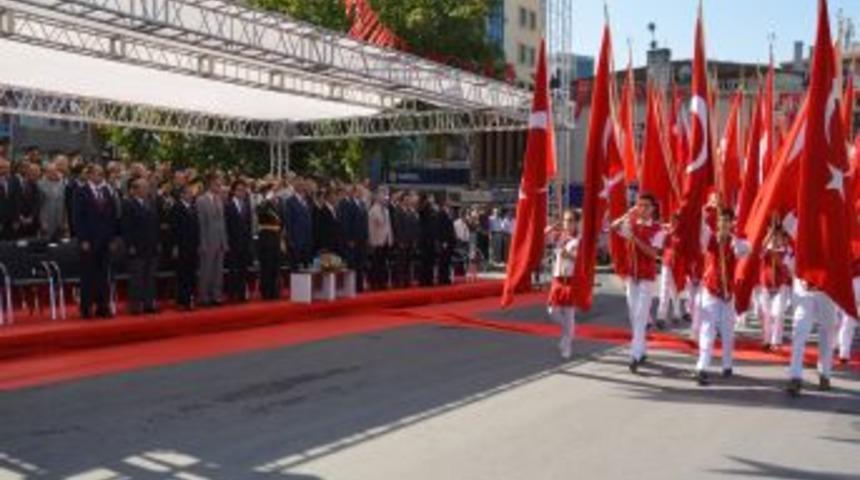 Zafer Bayramı Coşkuyla Kutlandı