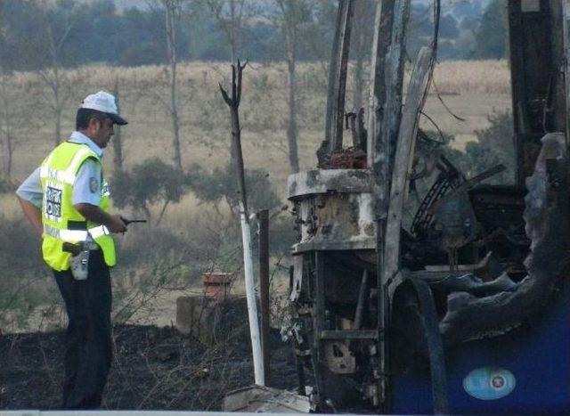 Didim'den Yola Çıkan 33 Yolcu Ölünden Döndü